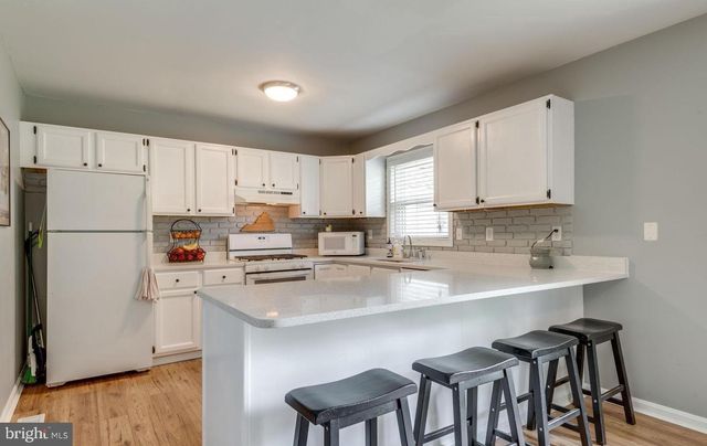 10121 CHESWICK CT, Manassas, VA 20110