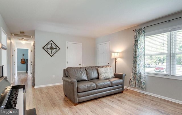 10121 CHESWICK CT, Manassas, VA 20110