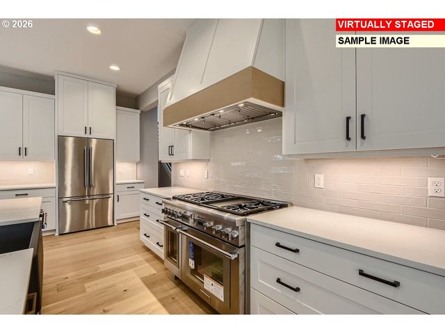 7975 Sw 82ND Ave, Portland, OR 97223