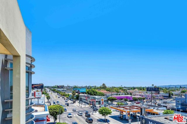 1260 S Corning Street 505, Los Angeles, CA 90035