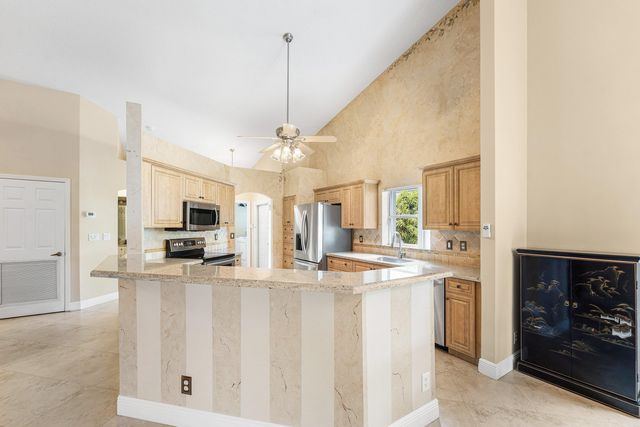15458 Floral Club Road, Delray Beach, FL 33484