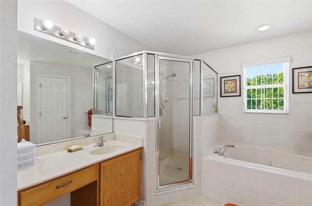 27 INCONNU DRIVE, Kissimmee, FL 34759