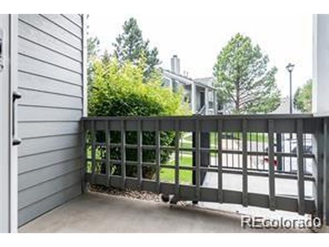 7400 Singing Hills Dr Dr, Boulder, CO 80301