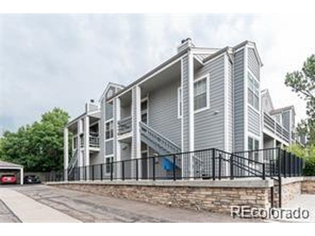 7400 Singing Hills Dr Dr, Boulder, CO 80301