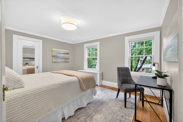 40 Arborough Rd, Boston, MA 02131