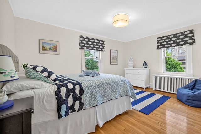 40 Arborough Rd, Boston, MA 02131