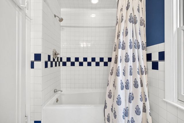 40 Arborough Rd, Boston, MA 02131