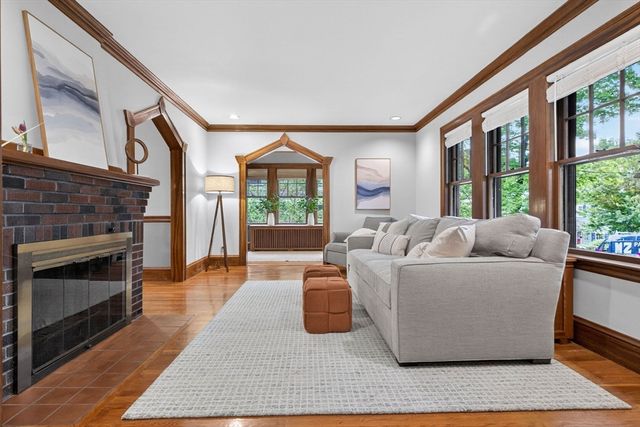 40 Arborough Rd, Boston, MA 02131