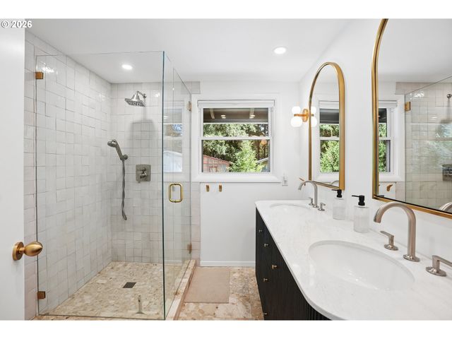 260 Nw 114TH Ave, Portland, OR 97229