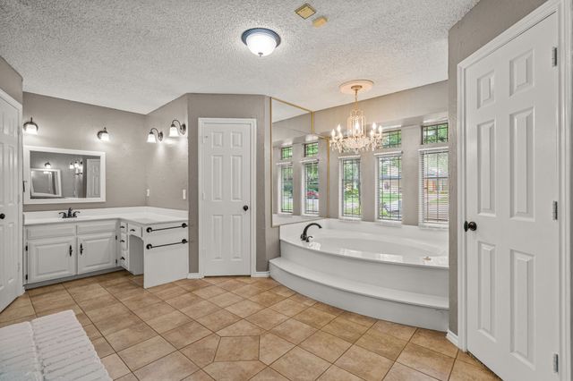 8809 Random Road, Fort Worth, TX 76179