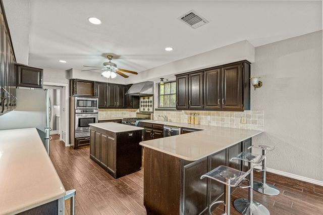 8809 Random Road, Fort Worth, TX 76179