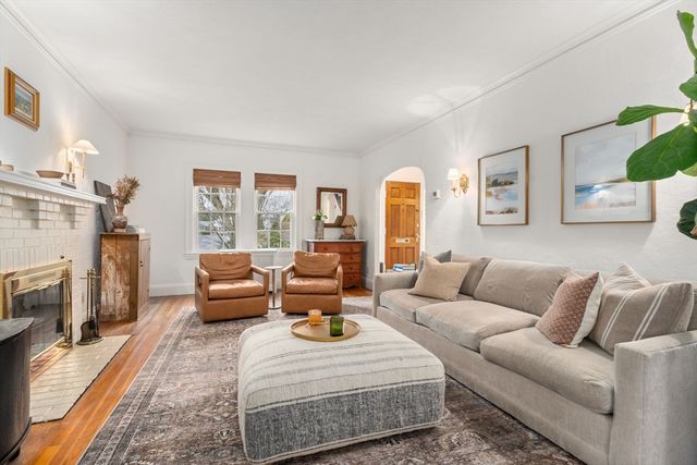 325 Parker Street, Newton, MA 02459