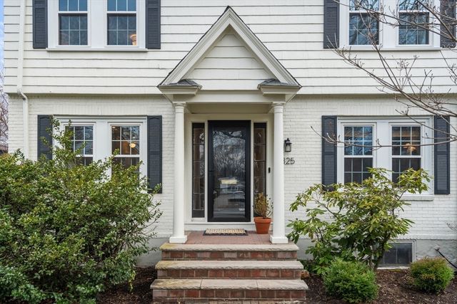 325 Parker Street, Newton, MA 02459