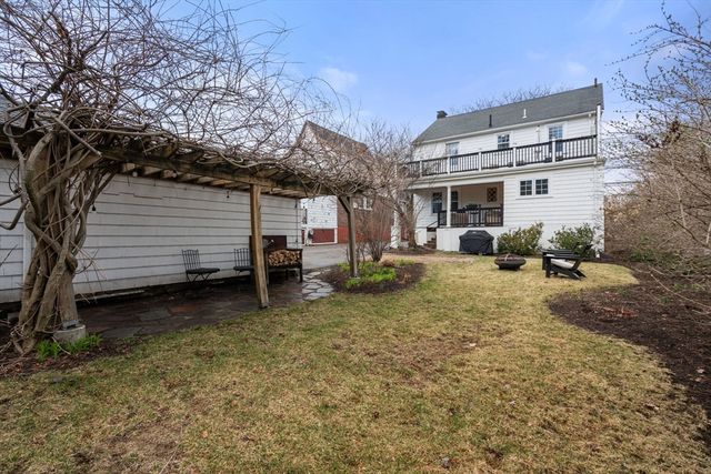 325 Parker Street, Newton, MA 02459
