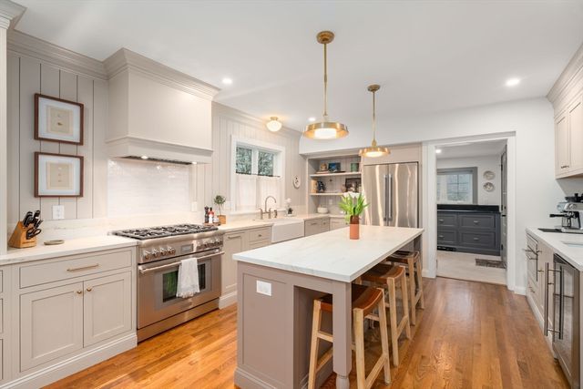 325 Parker Street, Newton, MA 02459