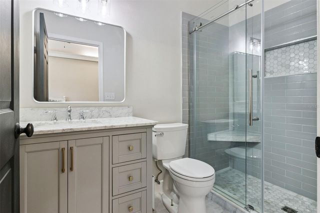 5002 MUIR WAY, Lithia, FL 33547