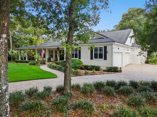 5002 MUIR WAY, Lithia, FL 33547