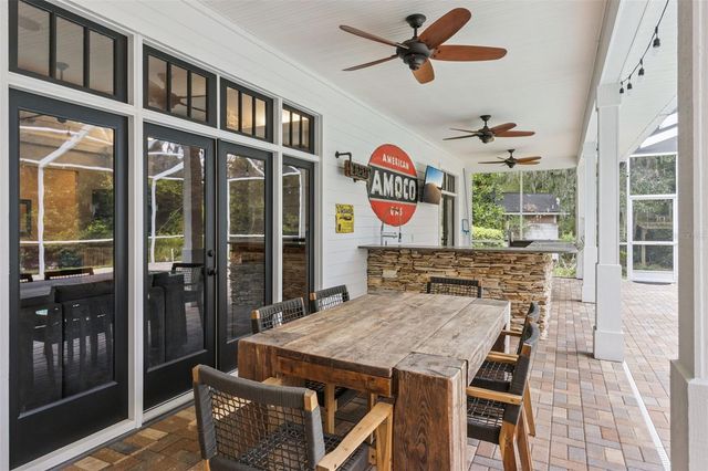 5002 MUIR WAY, Lithia, FL 33547