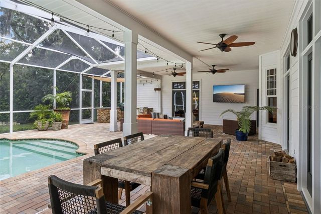5002 MUIR WAY, Lithia, FL 33547