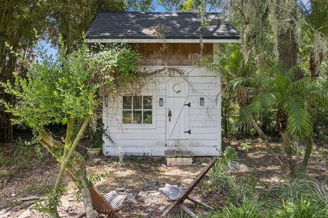 5002 MUIR WAY, Lithia, FL 33547