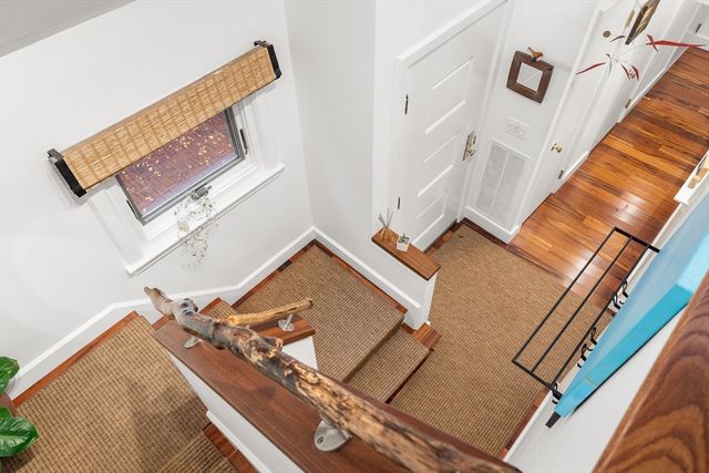 76 Ober Rd 76, Newton, MA 02459