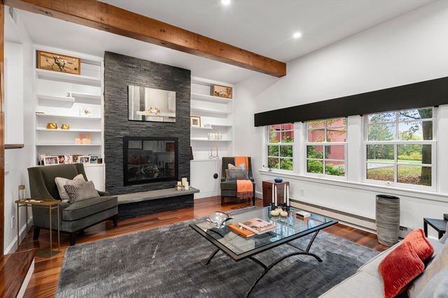 76 Ober Rd 76, Newton, MA 02459