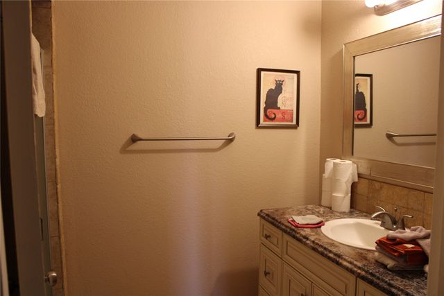 5725 Jacqueline Road, Fort Worth, TX 76112