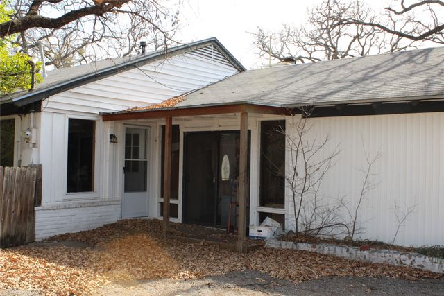 5725 Jacqueline Road, Fort Worth, TX 76112