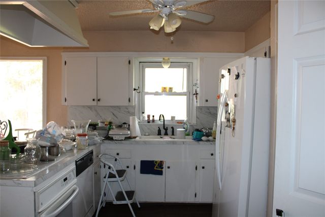 5725 Jacqueline Road, Fort Worth, TX 76112