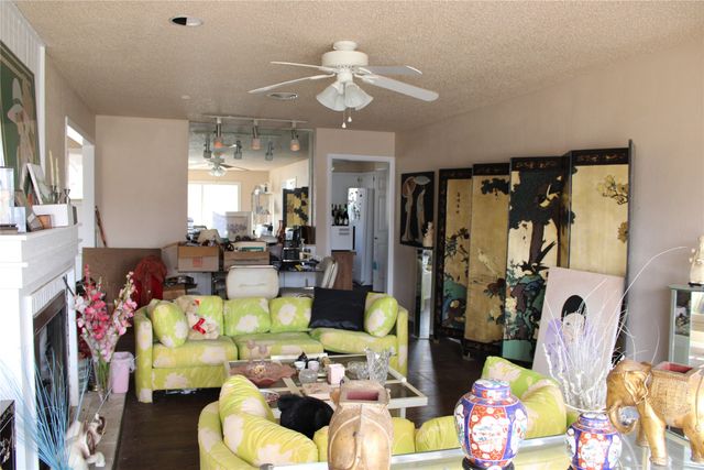 5725 Jacqueline Road, Fort Worth, TX 76112