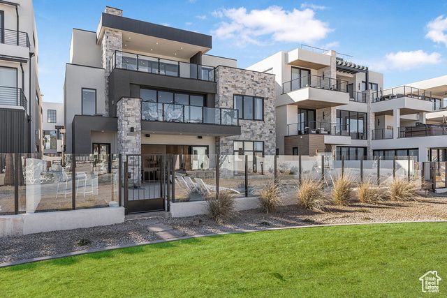 898 W SAPPHIRE SKY LN, St. George, UT 84790