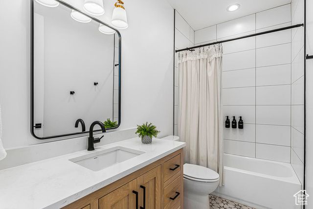 898 W SAPPHIRE SKY LN, St. George, UT 84790