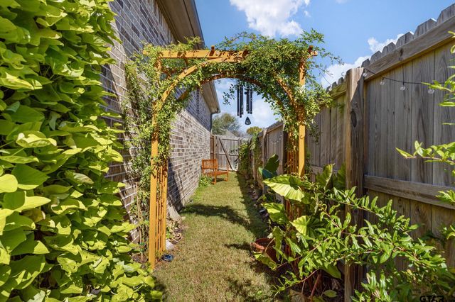 3108 Salado Creek Dr, Tyler, TX 75703