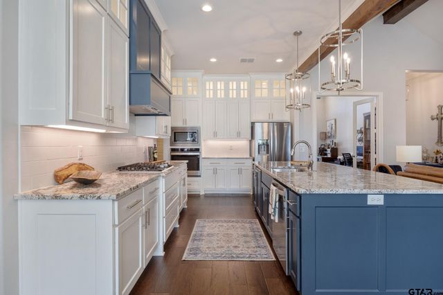 3108 Salado Creek Dr, Tyler, TX 75703