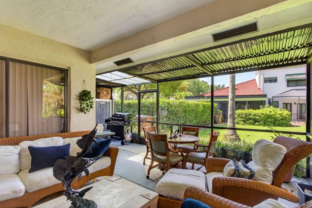 539 NW 36th Avenue, Deerfield Beach, FL 33442