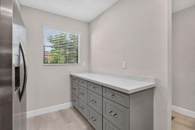 539 NW 36th Avenue, Deerfield Beach, FL 33442