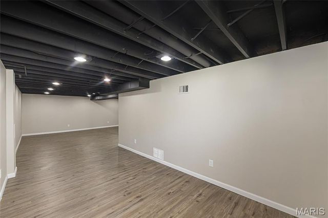 11848 Foxwood Drive, Maryland Heights, MO 63043