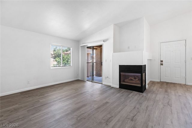 2110 Los Feliz Street 2015, Las Vegas, NV 89156