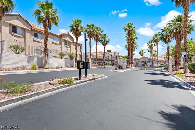 2110 Los Feliz Street 2015, Las Vegas, NV 89156