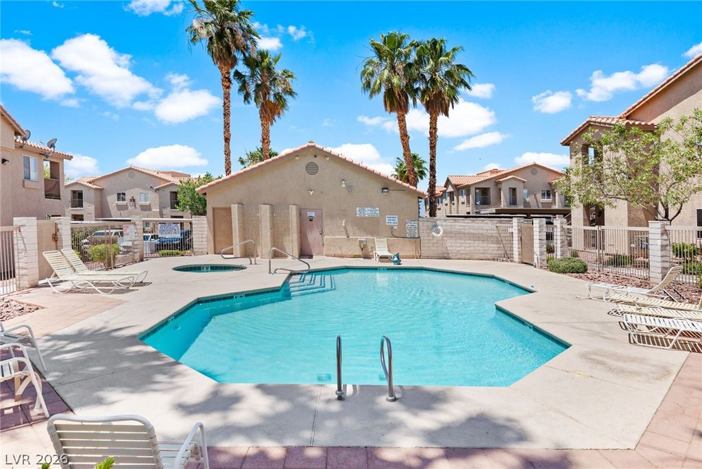 2110 Los Feliz Street 2015, Las Vegas, NV 89156