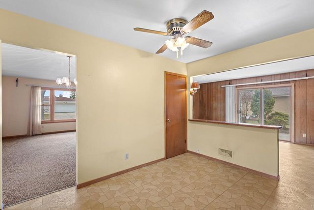 6061 S 19th STREET, Milwaukee, WI 53221