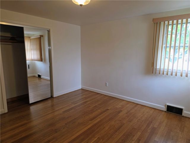 105 Longview Drive, Cranston, RI 02920