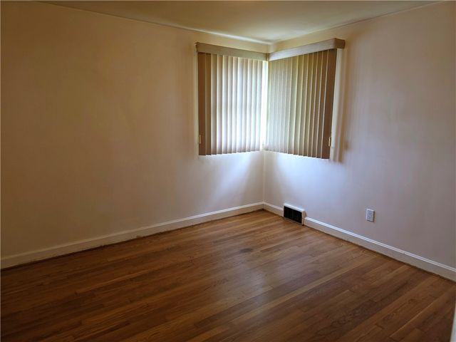 105 Longview Drive, Cranston, RI 02920