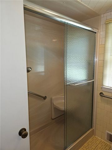 105 Longview Drive, Cranston, RI 02920