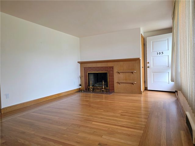 105 Longview Drive, Cranston, RI 02920