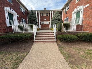 203 N Beverwyck Rd 1, Parsippany-troy Hills Twp., NJ 07034