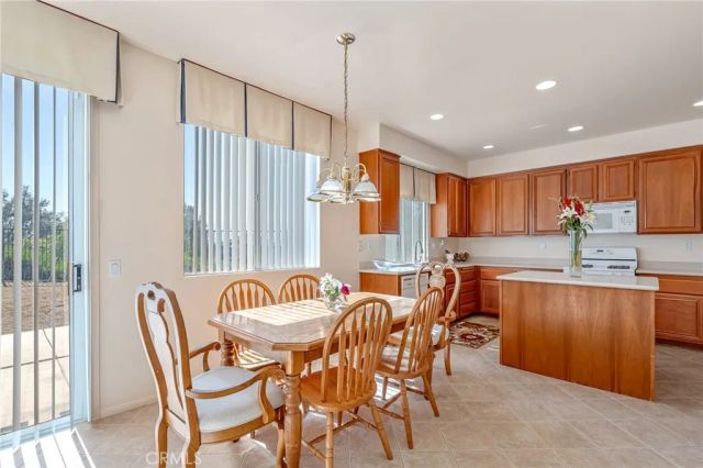 1070 Mandevilla Way, Corona, CA 92879