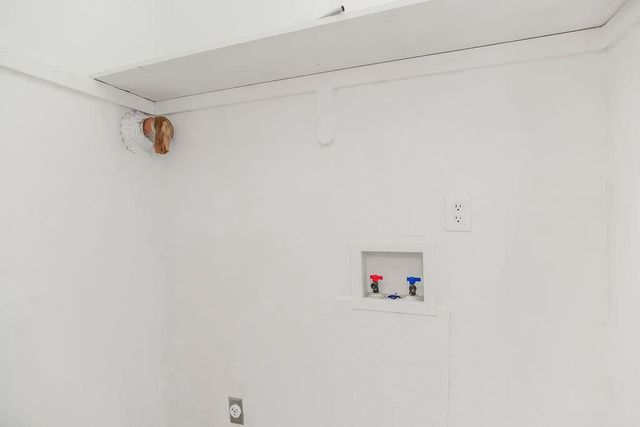 2915 E 77th Terrace, Kansas City, MO 64132