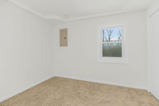 2915 E 77th Terrace, Kansas City, MO 64132