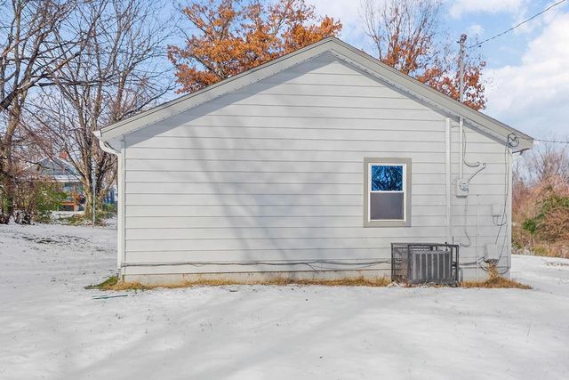 2915 E 77th Terrace, Kansas City, MO 64132